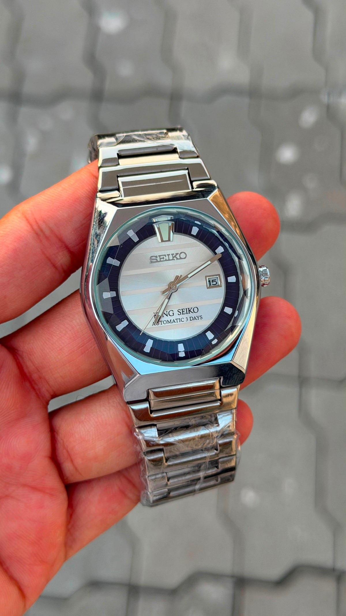 Seiko King Seiko Silver Dial Blue Bezel Silver Bracelet Watch