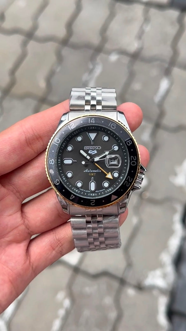 Seiko 5 Sports Black Dial Black Bezel Silver Watch
